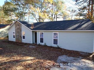 3899 Wood Path Ln, Stone Mountain, GA 30083