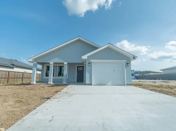 6705 El Jinete Dr, Laredo, TX 78043