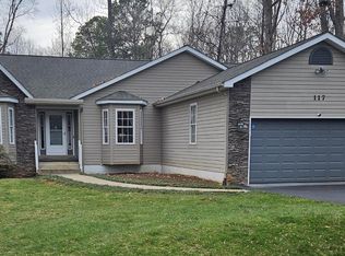 117 Wilderness Dr, Locust Grove, VA