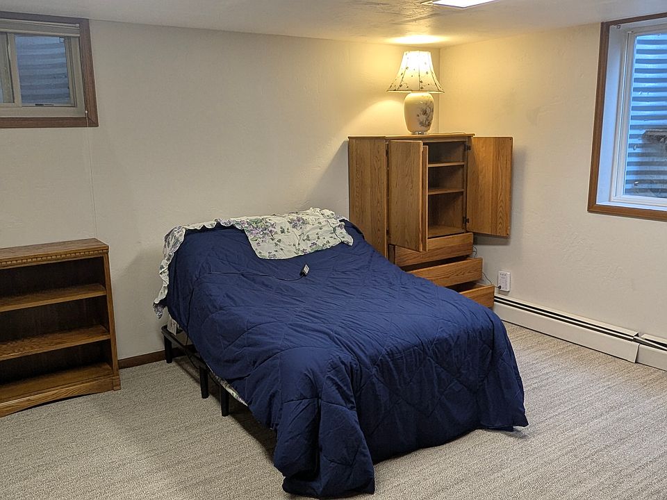 1st image of 1940 Larkspur Dr #1