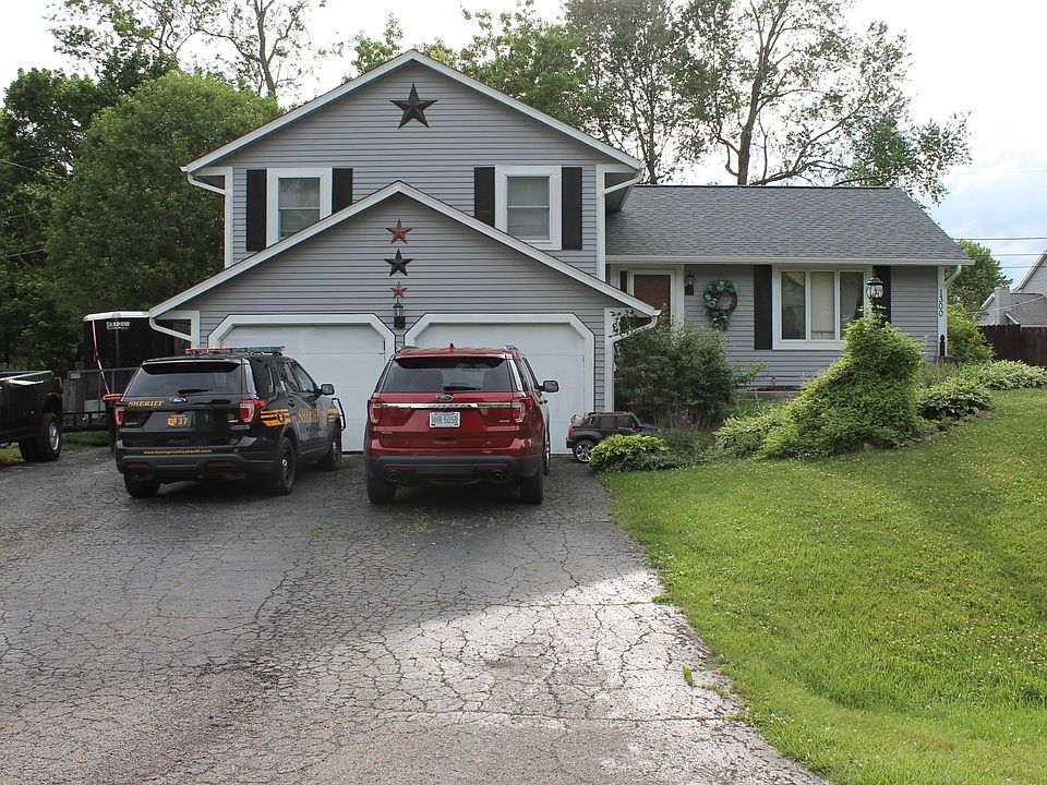 1st image of 1300 Sequoia Ln