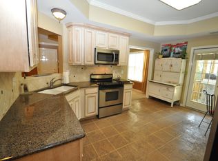 466 Cedar Grove Ln, Maylene, AL 35114