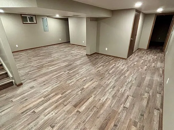 615 Elm Ave, Norfolk, NE 68701