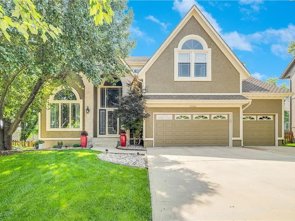7905 W 129th St, Overland Park, KS 66213