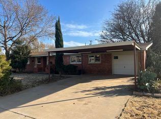 4833 45th St, Lubbock, TX 79414