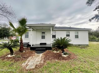 2002 Greater Ave, Biloxi, MS 39531