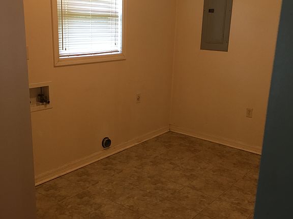 2nd image of 4938 County Road 150