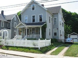 4 Lowndes Ave, Norwalk, CT 06854