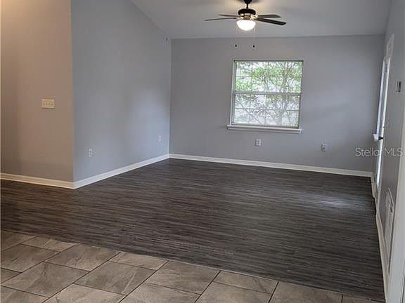 3rd image of 26318 Sleepy Hollow St