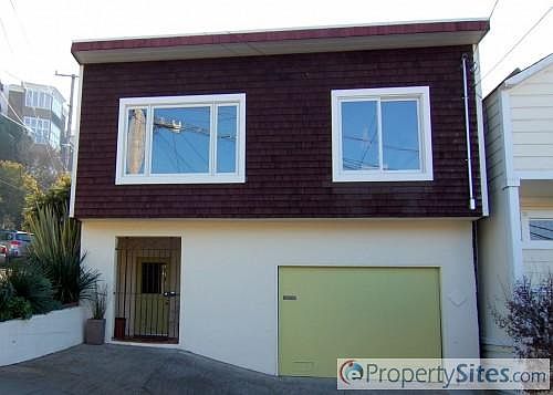 1st image of 301 Montcalm St