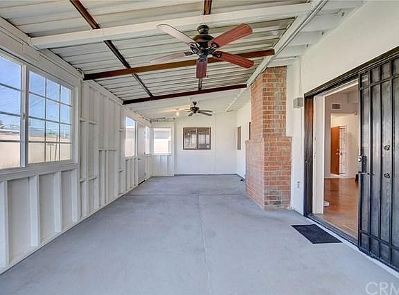 5th image of 537 Sandsprings Dr