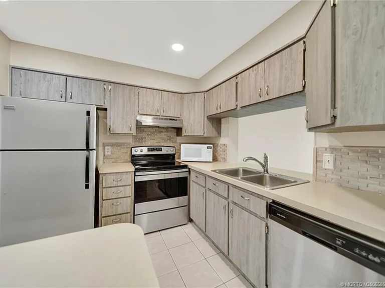 1950 SW Palm City Rd #3105 — Photo 4