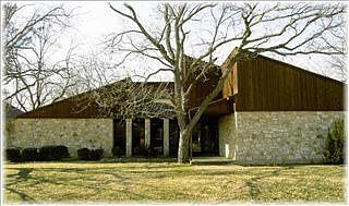 5th image of 9002 Woodlawn Dr