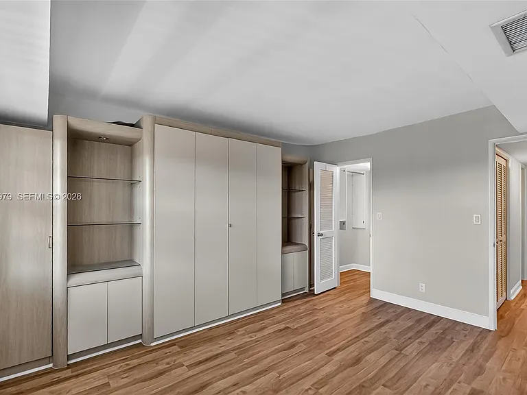 4015 W Palm Aire Dr #502 — Photo 17
