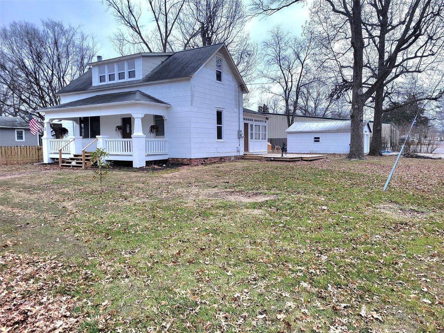 207 W Mascoutah St, Okawville, IL 62271 Zillow