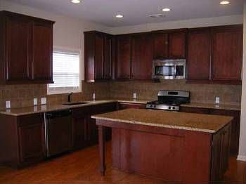 3rd image of 225 Heritage Point Dr