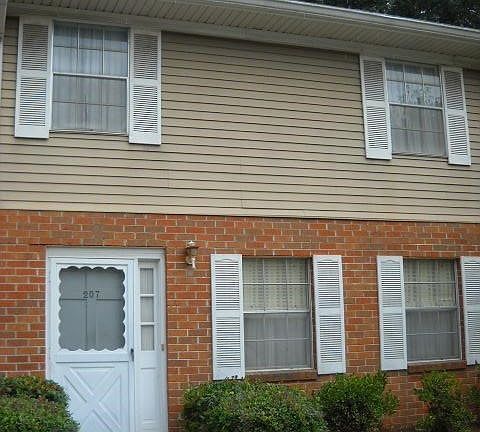 2nd image of 207 Northdale Pl