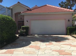 185 Sabal Lake Dr, Naples, FL 34104