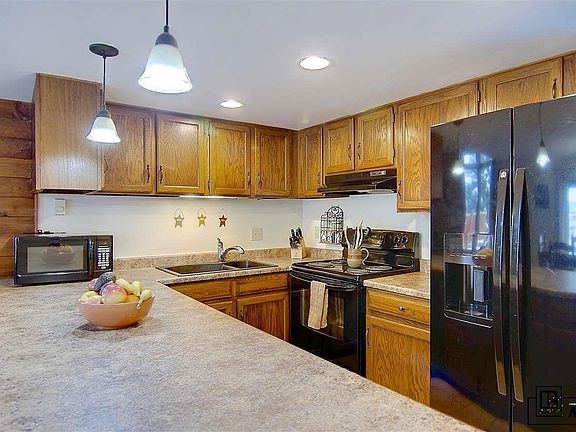 4th image of 1332 Mark Twain Ln