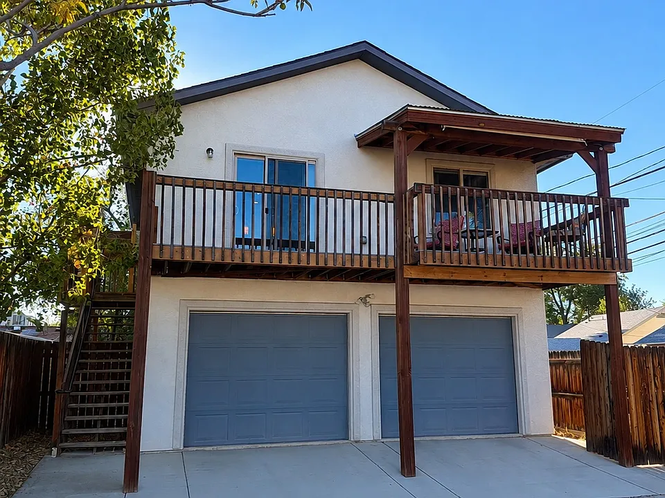 801 Teller Ave #B