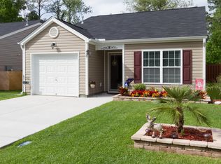 430 Savannah River Dr, Summerville, SC 29485