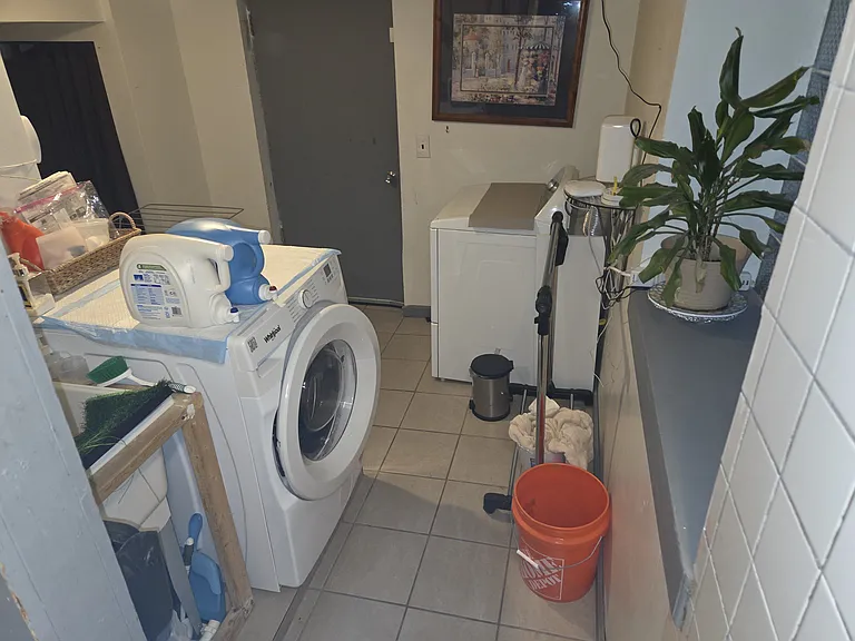 3525 W 62nd Pl #1-B — Photo 12