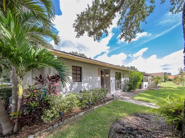 2022 Nash Dr, Clearwater, FL 33763