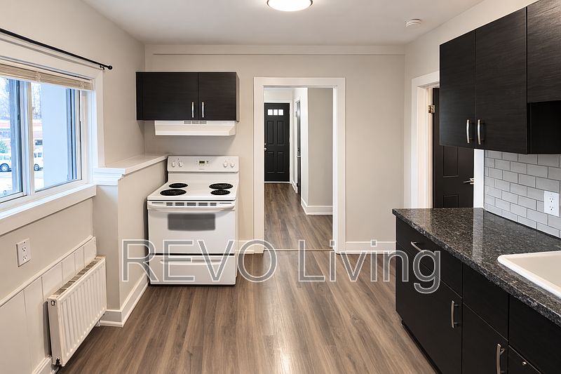 1st image of 292 Welland Ave #Ave5