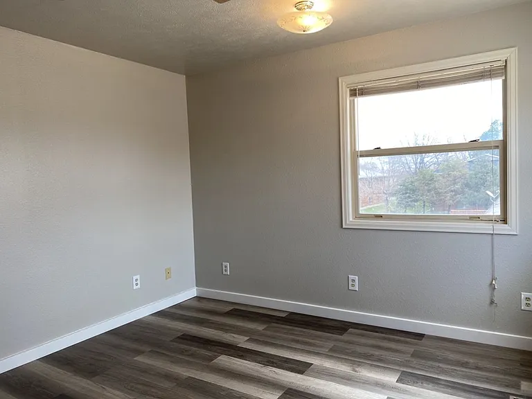451 Mulberry Dr — Photo 28