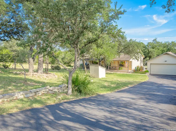 6207 Yorkshire, Spring Branch, TX 78070