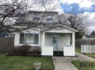 5951 E Dunbar Rd, Monroe, MI 48161