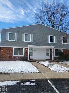35746 Union Lake Rd UNIT 9, Harrison Township, MI, 48045