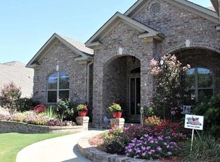 9017 Stillwater Rd, Sherwood, AR 72120