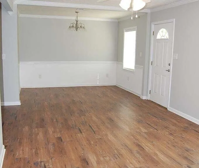 111 Smallridge St — Photo 12