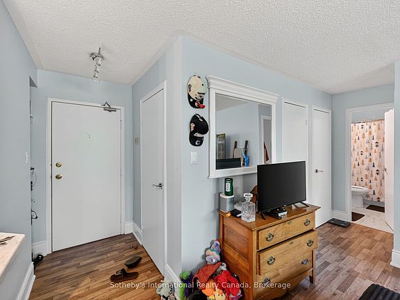 5th image of 173 8th St #101