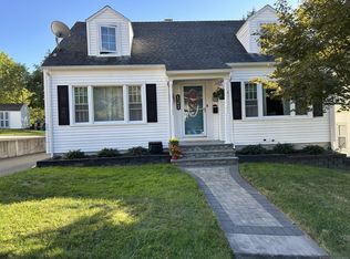 121 High St, Wallingford, CT 06492
