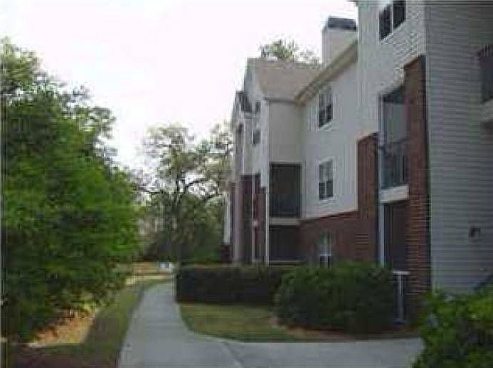 2nd image of 2011 N Highway 17 Unit 1700L