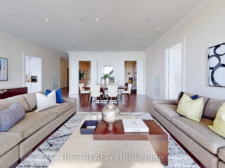 39 Queens Quay E #1208 — Photo 3