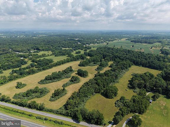 4th image of 10068 Harry Byrd Hwy