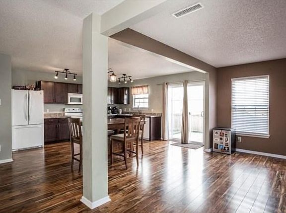 5th image of 14327 Banister Dr