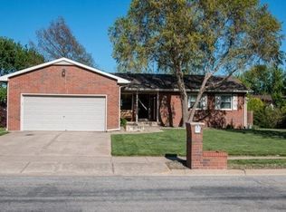 614 S Walnut St, Goddard, KS 67052