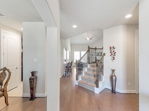 5th image of 1110 Frost Iron Cir