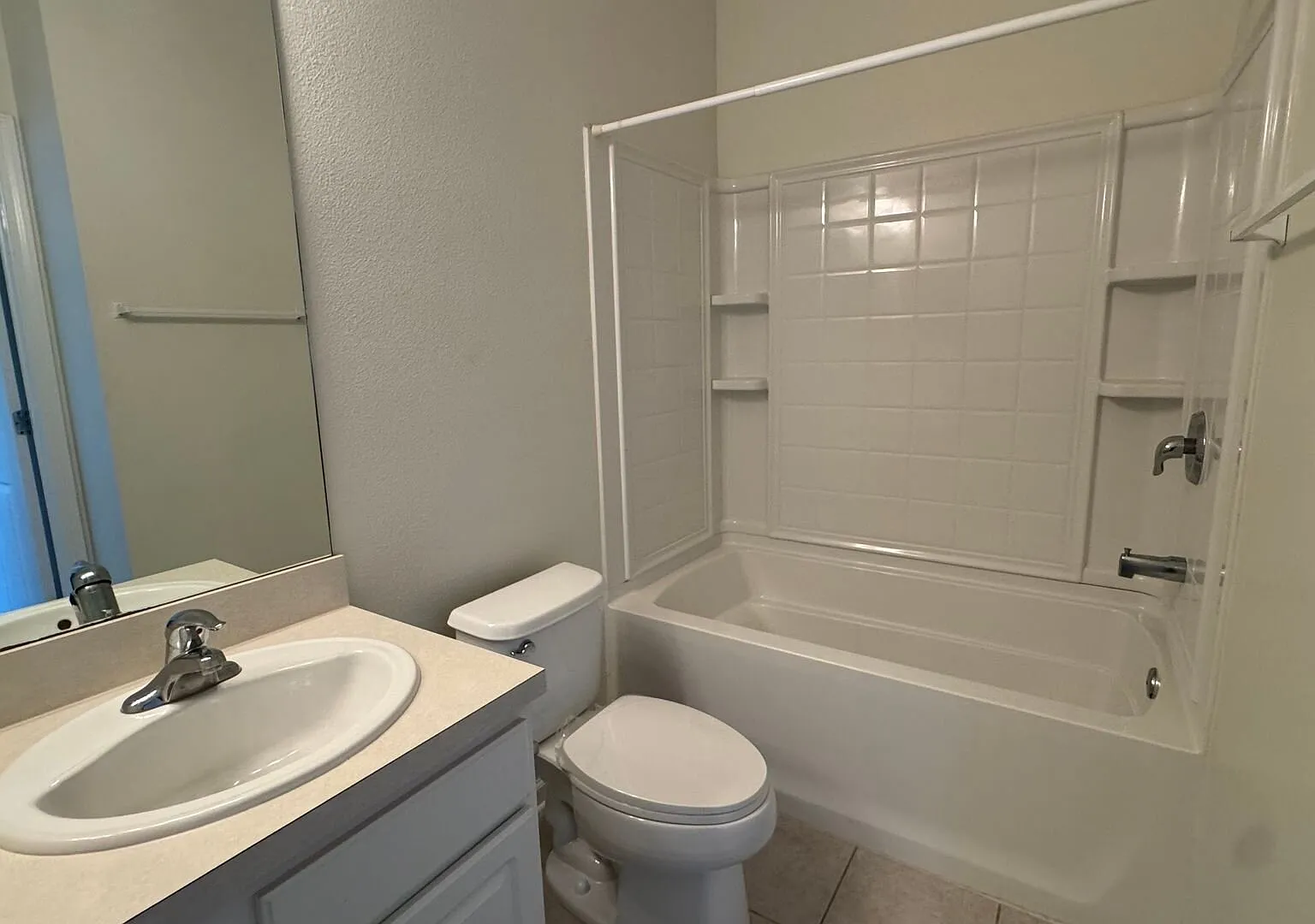 11251 Campfield Dr — Photo 4