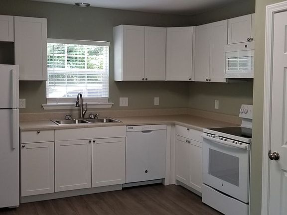 4th image of 84 Helms Dogwood Rd
