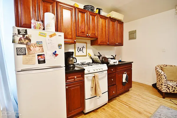 Rented by Point NYC | media 4