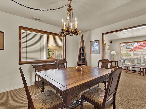 5th image of 10353 Oak Ranch Ln