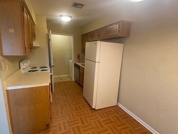 4th image of 1513 Dehart Dr #B