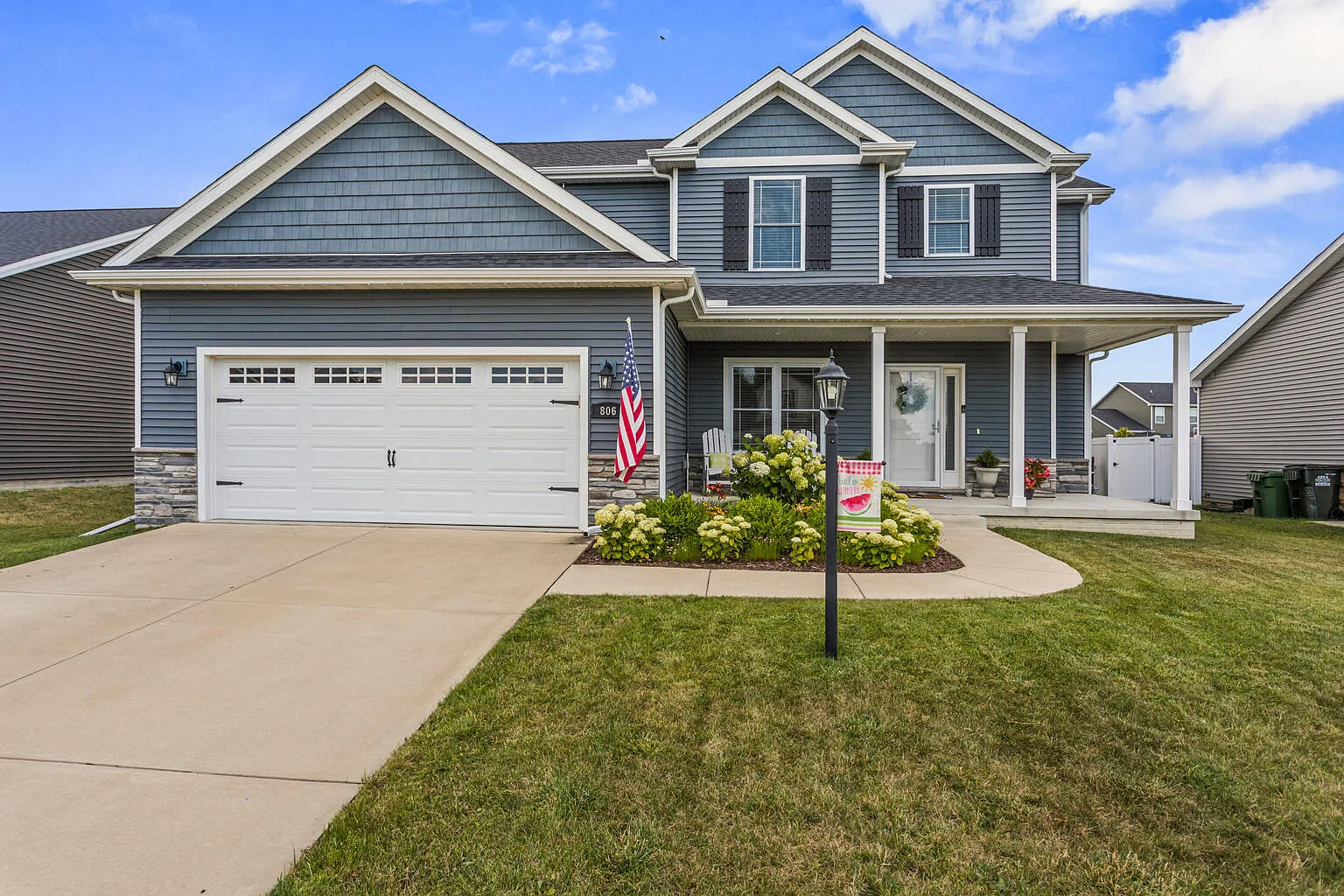 806 Cole Ln photo 1
