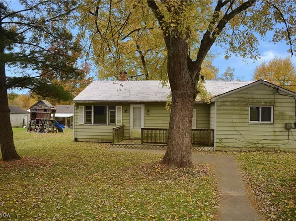 1533 Dilley Rd NW, Warren, OH 44485