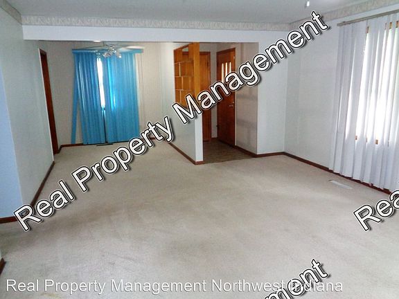 4th image of 6832 Maryland Ave